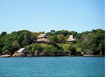 Cayo de Agua Island in Bocas del Toro, Panama